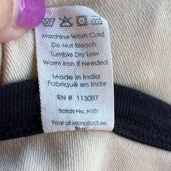 •Kate Quinn• ‘Mama’ Long Sleeve Pullover Knit Top - Size Medium - Picture 6 of 7